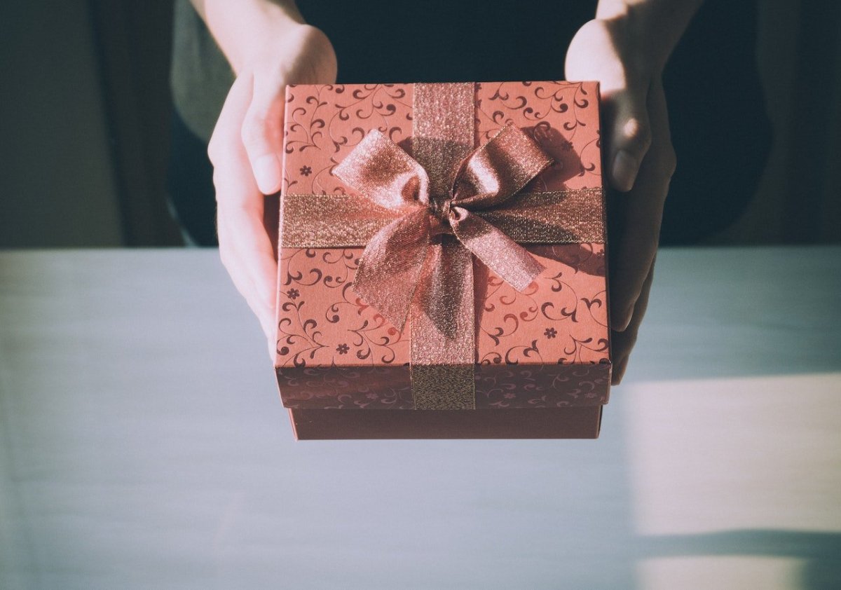 Gift card w. sub (drop down view)