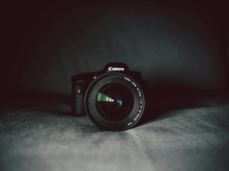 Product with many images (Camera example)